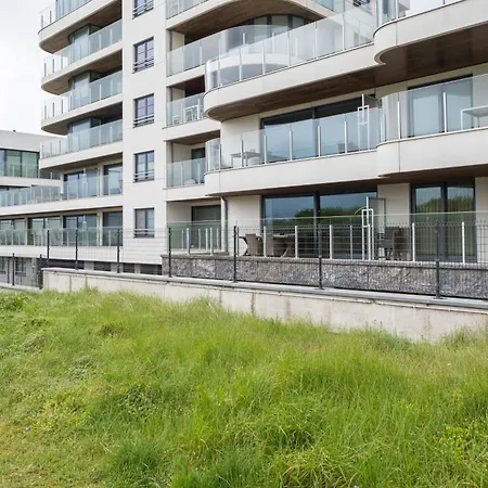 Rustig Gelegen Te Oostende/middelkerke Appartamento *