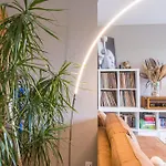 Apartment Rustig Gelegen Te Oostende/middelkerke *