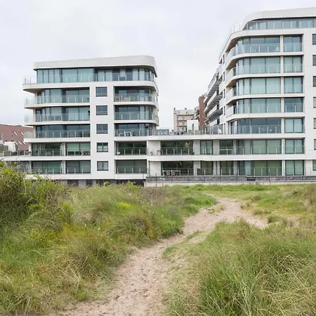 Apartamento Rustig Gelegen Te Oostende/middelkerke