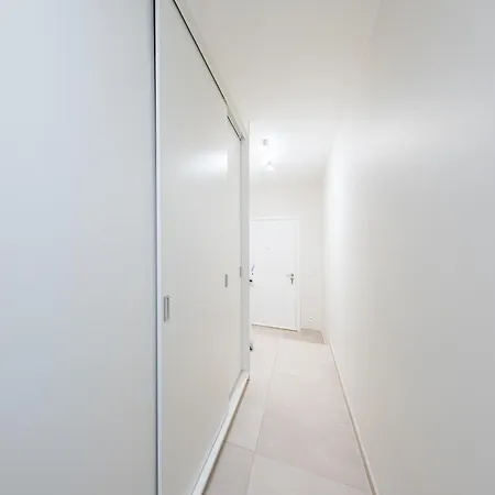 Rustig Gelegen Te Oostende/middelkerke