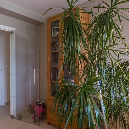 Rustig Gelegen Te Oostende/middelkerke Apartamento