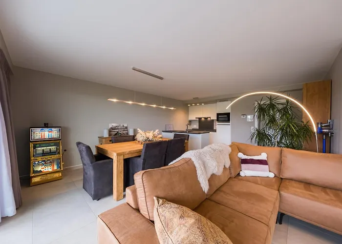 Rustig Gelegen Te Oostende/middelkerke Lejlighed